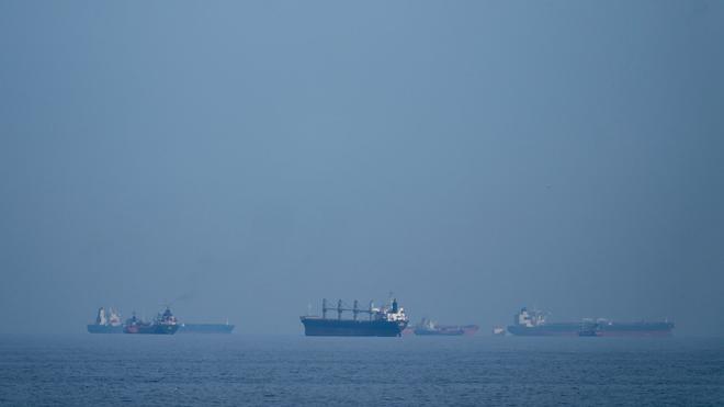 Straße von Hormus: Die Reedereien sehen eine sichere Passage durch die Straße von Hormus weiter nicht gewährleistet.