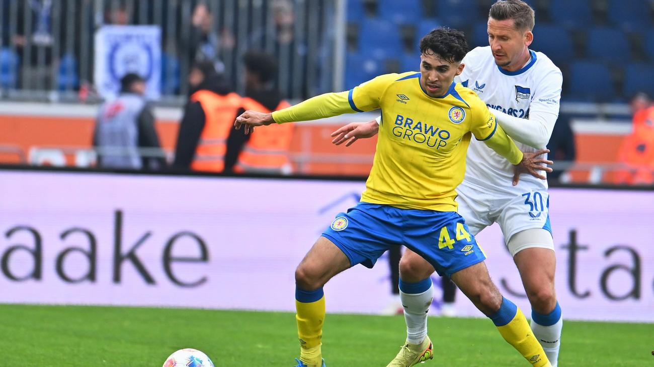 2. Fußball-Bundesliga: Später Punkt gegen Hertha: Braunschweig bleibt trotzdem 16.