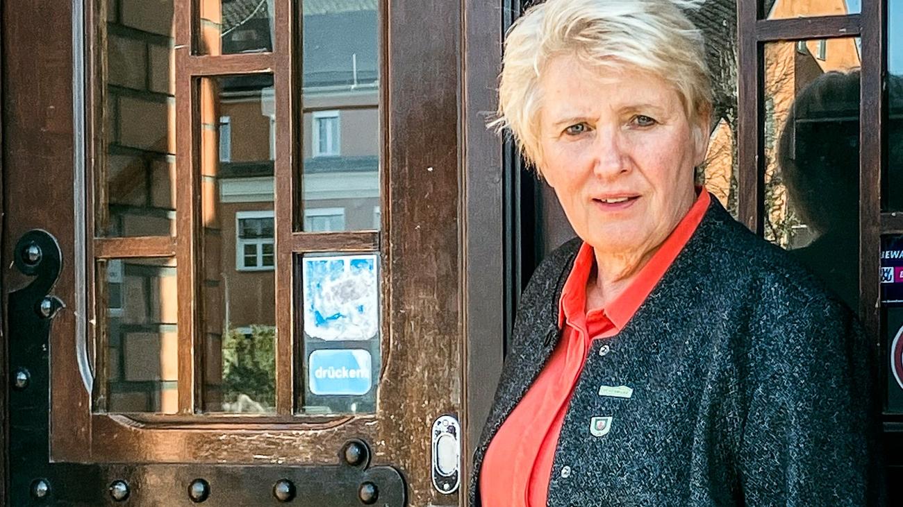 Landratswahlen: Uckermark-Wahl: CDU-Landrätin verteidigt Amt gegen AfD