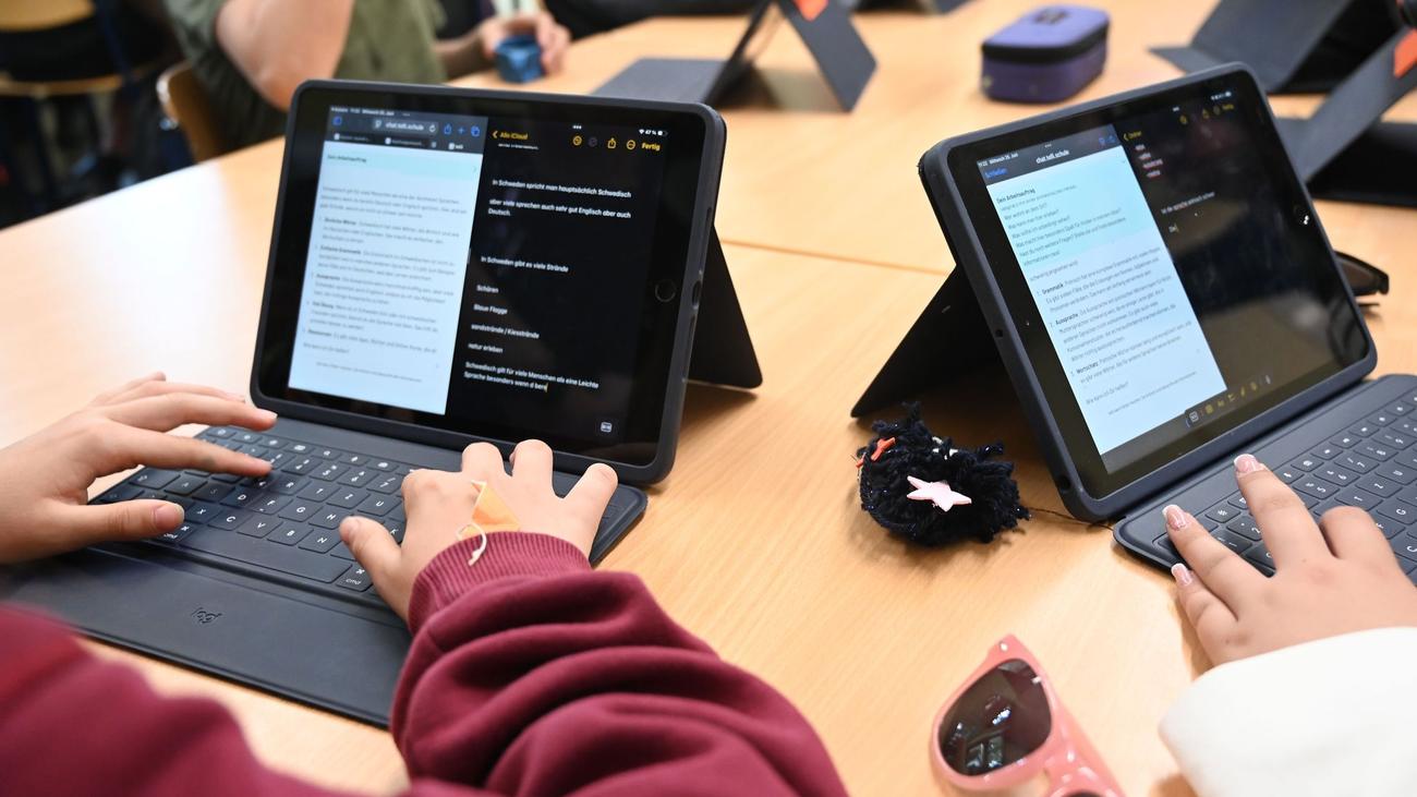 Neue Funktion freigeschaltet: KI-Bot für Schulen bringt Ideen aus anderen Ländern