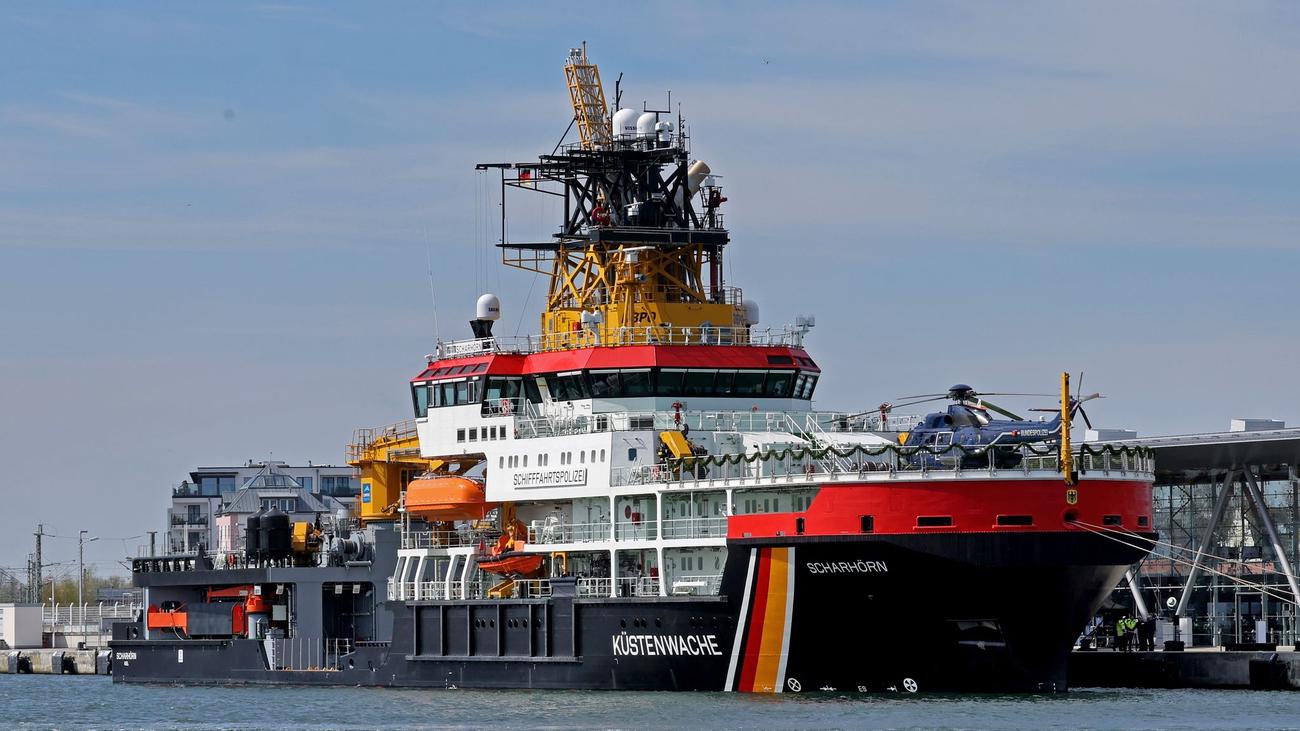 Schiffbau: Mehrzweckschiff »Scharhörn« getauft