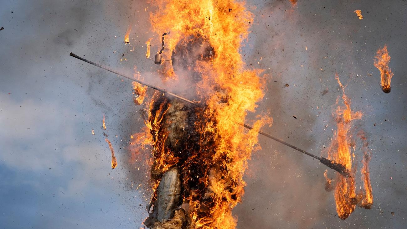 Brauchtum: Zürich: Explodierender Schneemann verheißt guten Sommer
