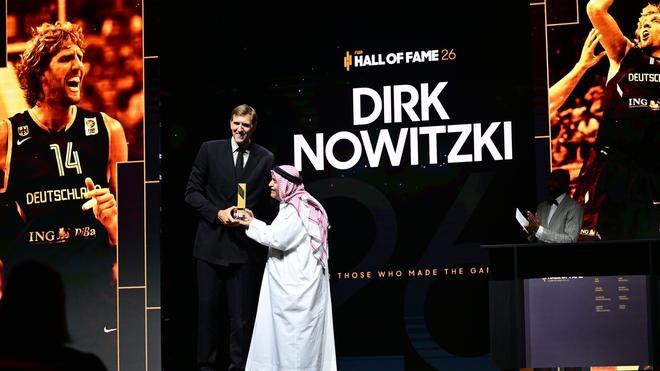 Dirk Nowitzki gehört nun zur Hall of Fame des Basketball-Weltverbandes.