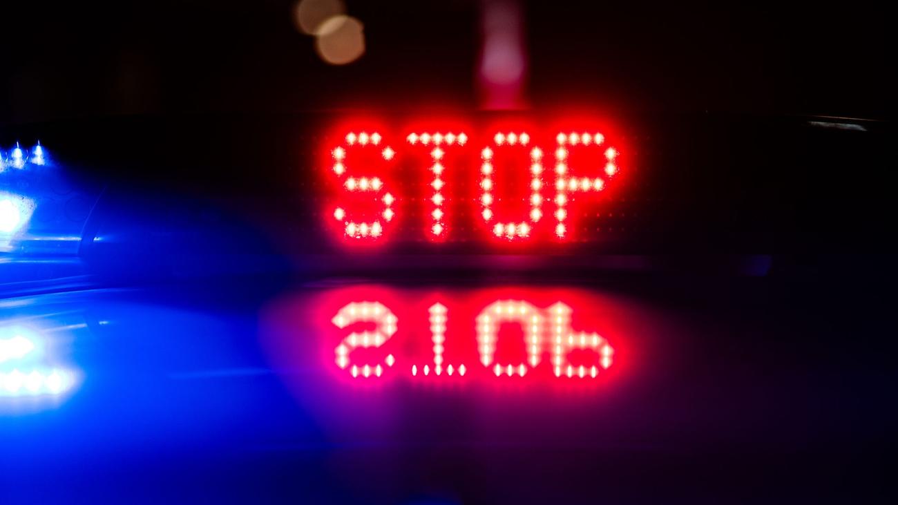 Rasante Fahrt: Fahranfänger rast an Zivilstreife der Polizei vorbei