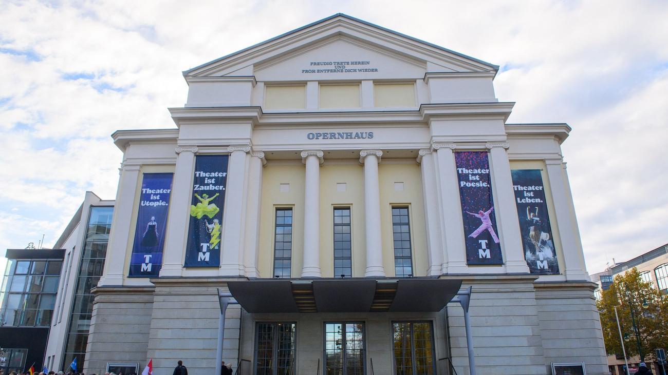 Freiheit der Kunst: Vereine schließen sich Warnung vor AfD- Kulturpolitik an