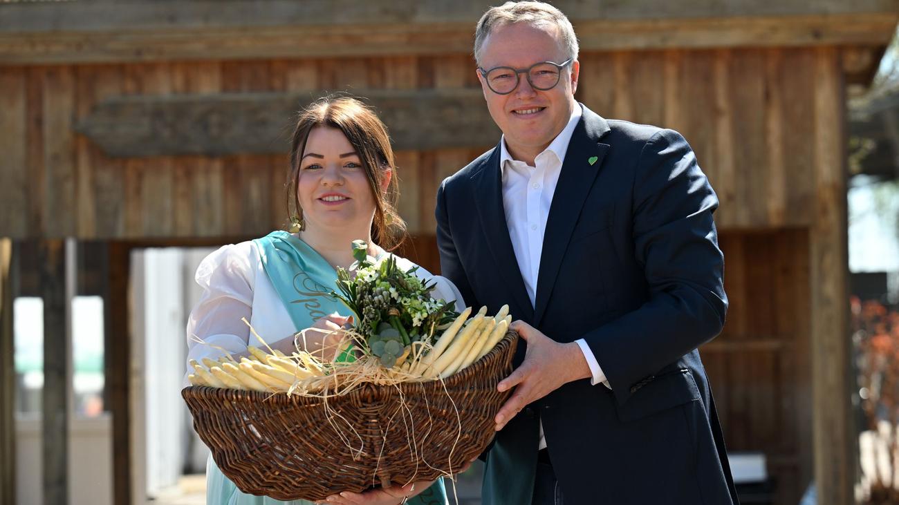 Saisoneröffnung: Wein und Spargel - für Voigt die »perfekte Kombination«