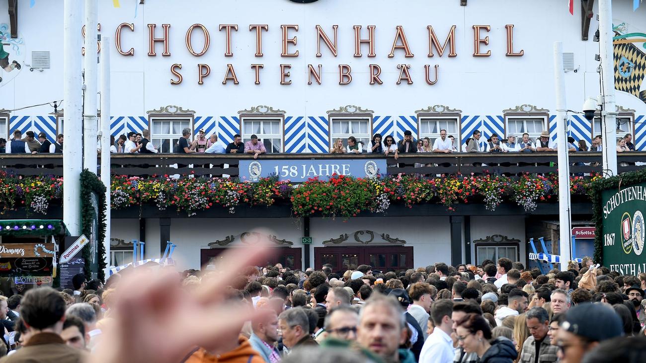 Oktoberfest: Wirt beantragt EU-weite Ausschreibung für zwei Wiesn-Zelte