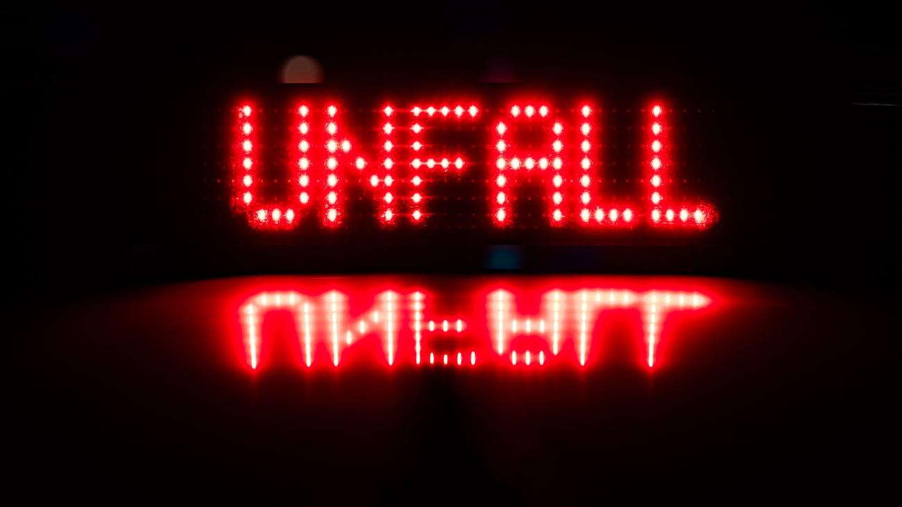 Autobahn teilweise gesperrt: Zwei Unfälle auf A4: ein Toter und ein Verletzter