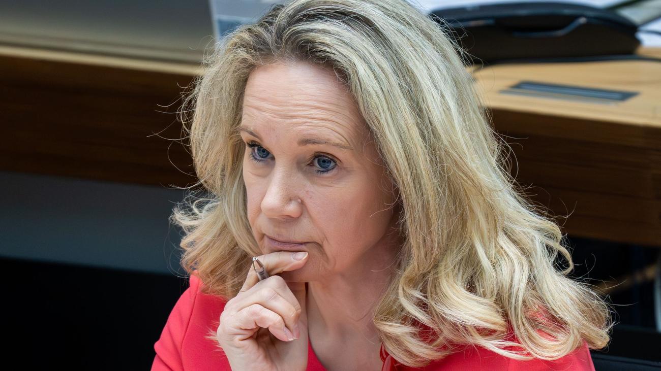 Geld gegen Antisemitismus: Berliner Rechnungshof: Vergabe von Fördergeld rechtswidrig