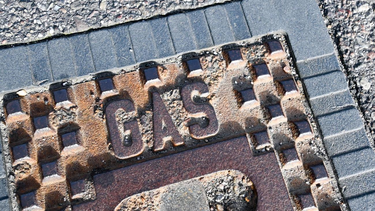 Gasleck: Gasleitung bei Bauarbeiten beschädigt - Reparatur dauert an
