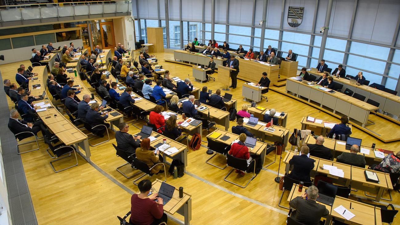 Sachsen-Anhalt: Landtag berät über Parlamentsreform und Bürokratie