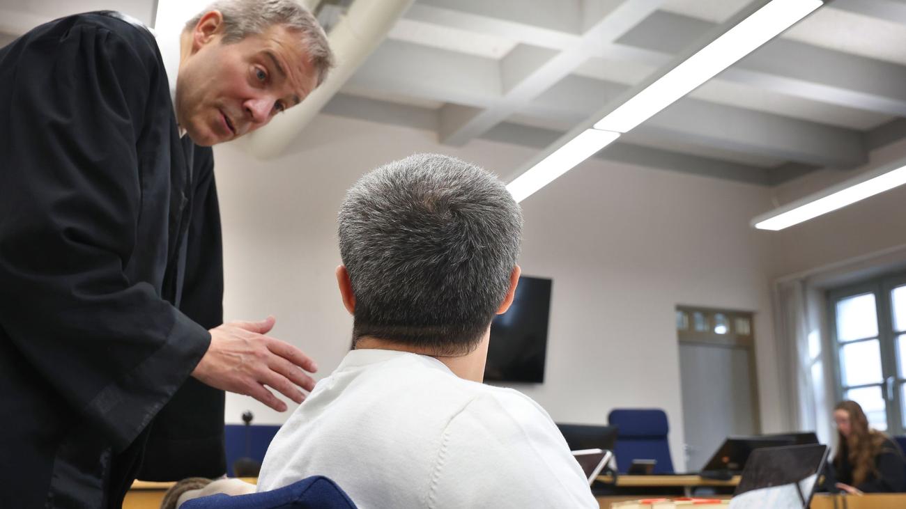 Kriminalität: Neue Briefe verzögern Hammermord-Prozess weiter