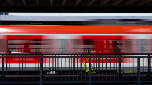Reparatur an der Oberleitung: Bahnverkehr im Münchner Nord-Osten eingeschränkt