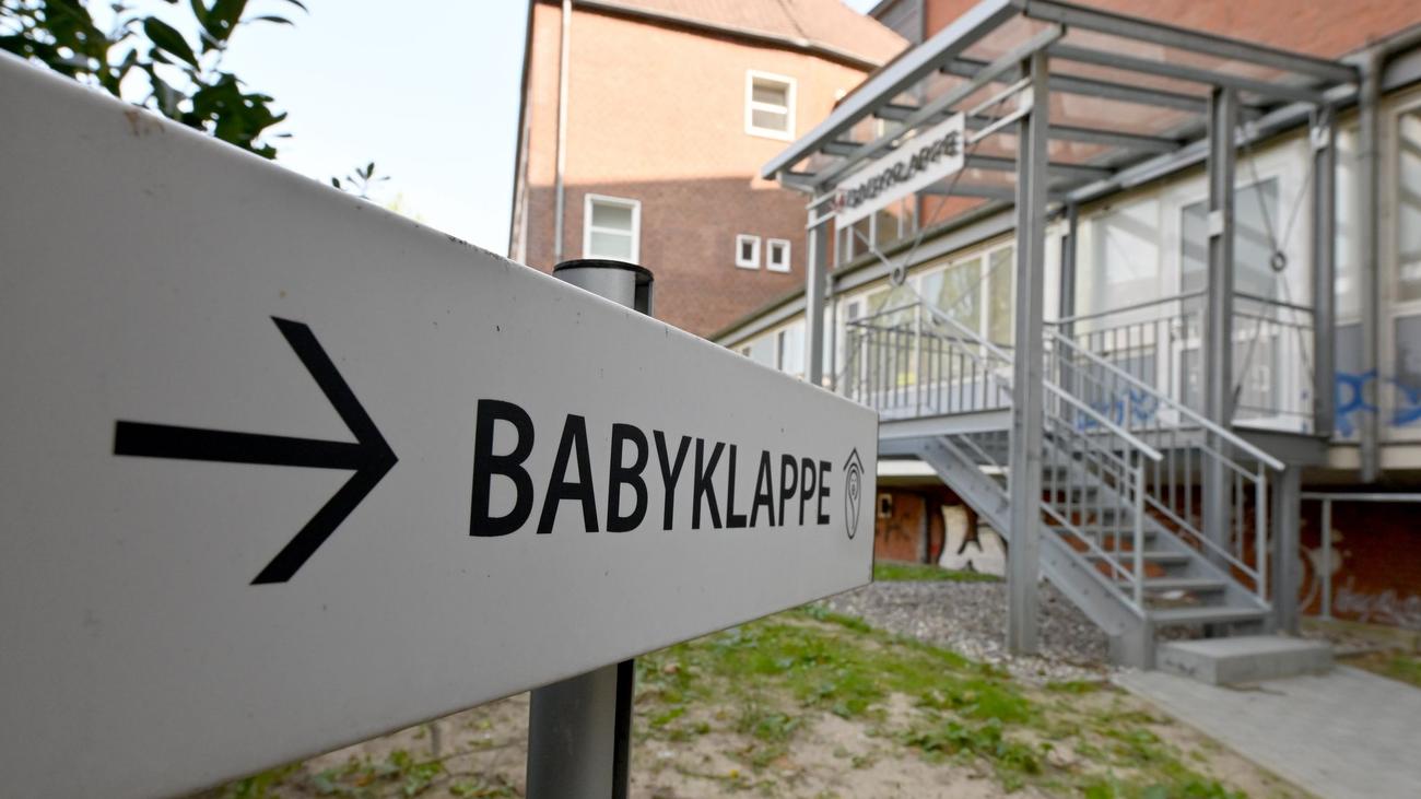 Nothilfe für Schwangere: Babyklappen im Norden werden selten genutzt