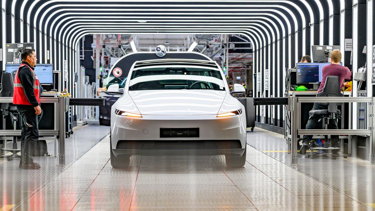 Elektroautos: Tesla sieht Trendwende - Experte nur Einmaleffekt