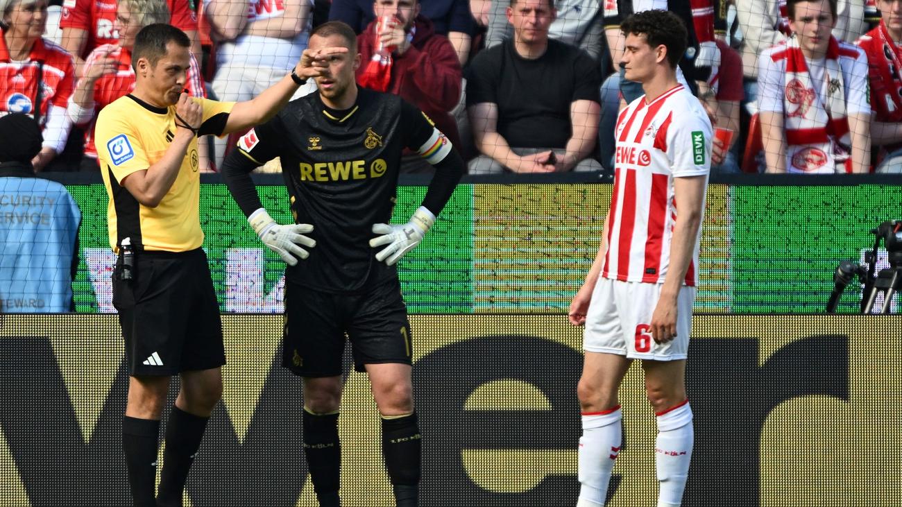 Fußball-Bundesliga: Elfmeter gegen Köln: Schiedsrichter räumt Zweifel ein