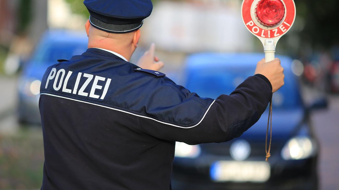 Einsatz: Flucht vor Polizei endet auf dem Darß mit einem Unfall