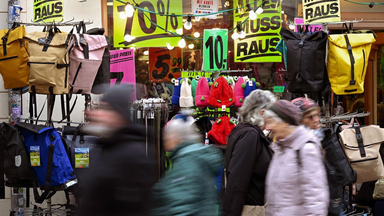 Konsumklima: Iran-Krieg drückt Kauflaune – Konsumklima immer schlechter