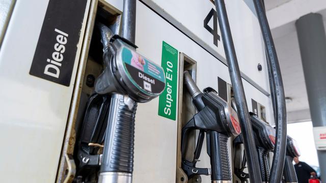 Mobilitätskosten: Daten aus Bayern: Im März wurde weniger getankt