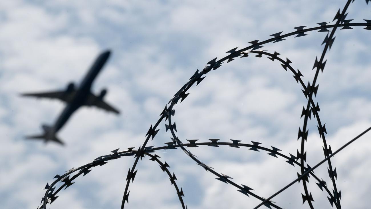 Vereinbarung mit den Taliban: Drei Männer aus Sachsen-Anhalt nach Afghanistan abgeschoben