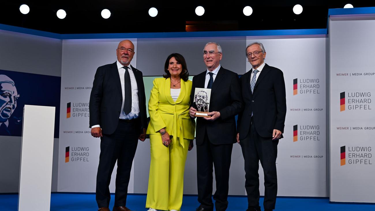 Ludwig-Erhard-Gipfel: Goetz-Weimer wirft AfD Diffamierung von Erhard-Gipfel vor