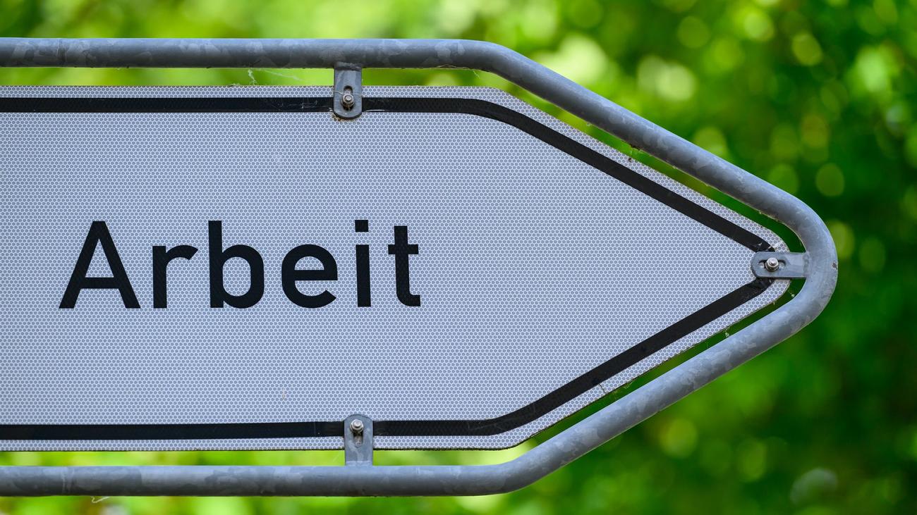 Arbeitsmarkt: IAB sieht schwächsten Beschäftigungsausblick seit Corona