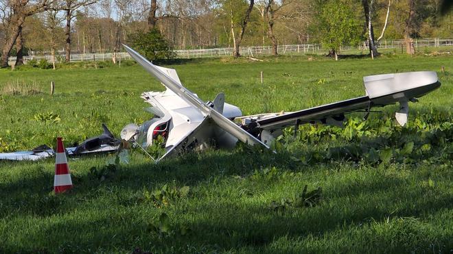 Airfield in Hatten: A small plane crashed near Oldenburg - any help came too late for the pilot.