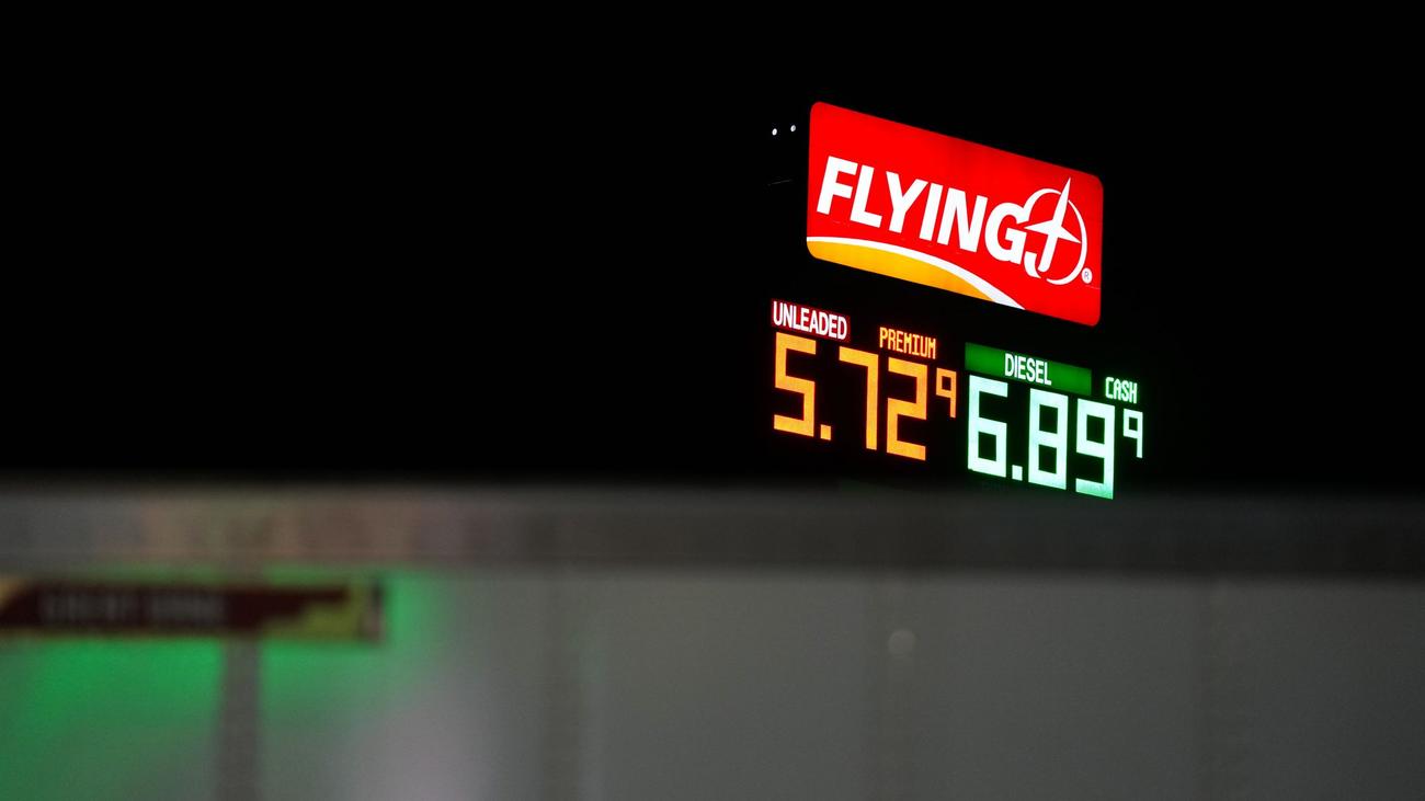 Krieg im Iran: US-Benzinpreis steigt auf höchsten Stand seit Kriegsbeginn