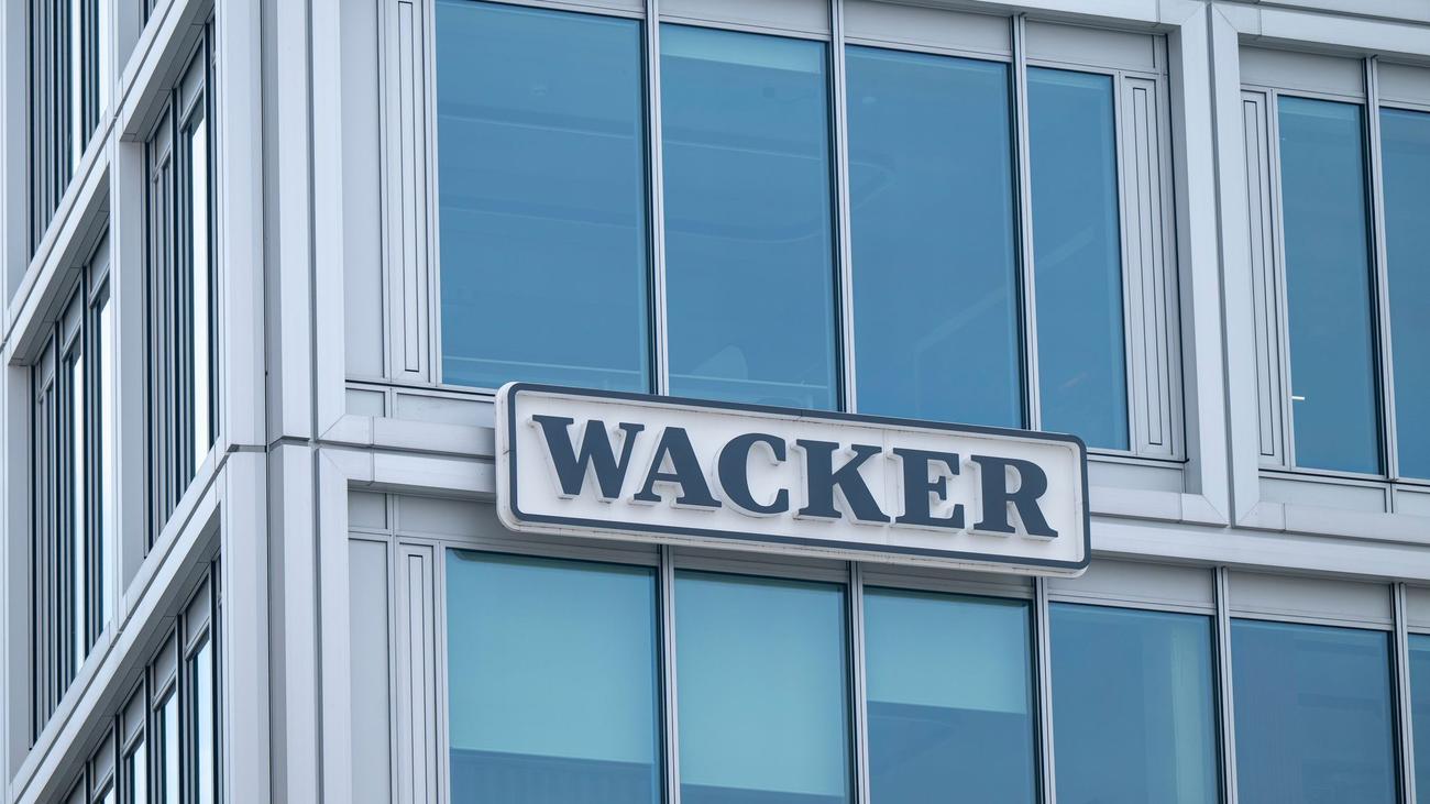 Krise: Wacker Chemie schreibt wieder schwarze Zahlen