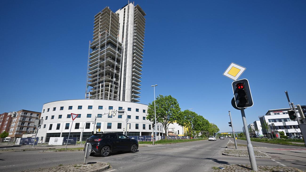 Vorwurf Insolvenzverschleppung: Bauruine Schwabenlandtower - Prozess gegen Ex-Investoren