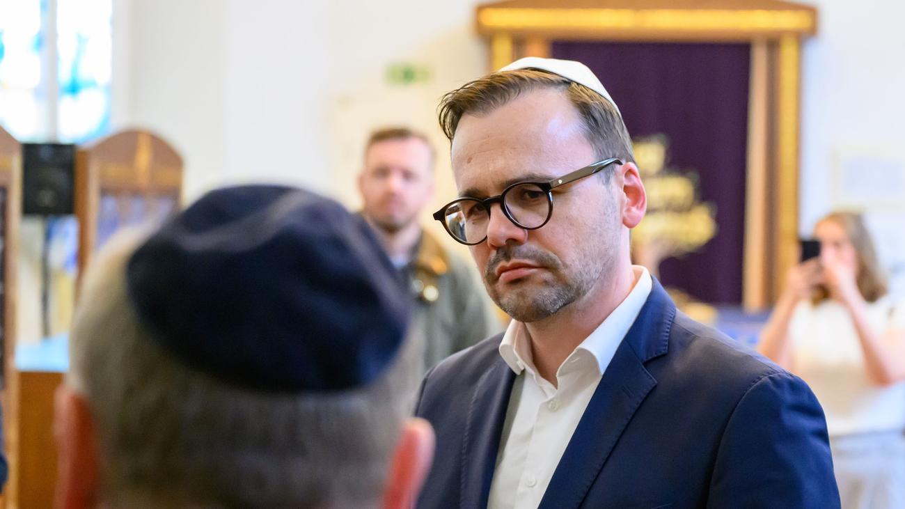 Rechte Szene: Minister nach rechten Taten: Signal der Abschreckung senden