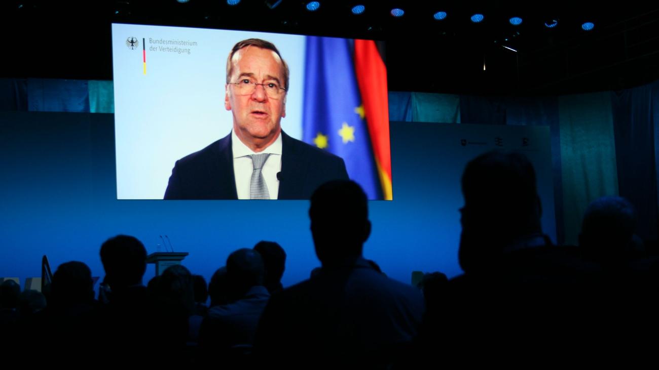 Nationale Maritime Konferenz: Schnieder sorgt sich um Gelder für Wasserstraßen und Häfen