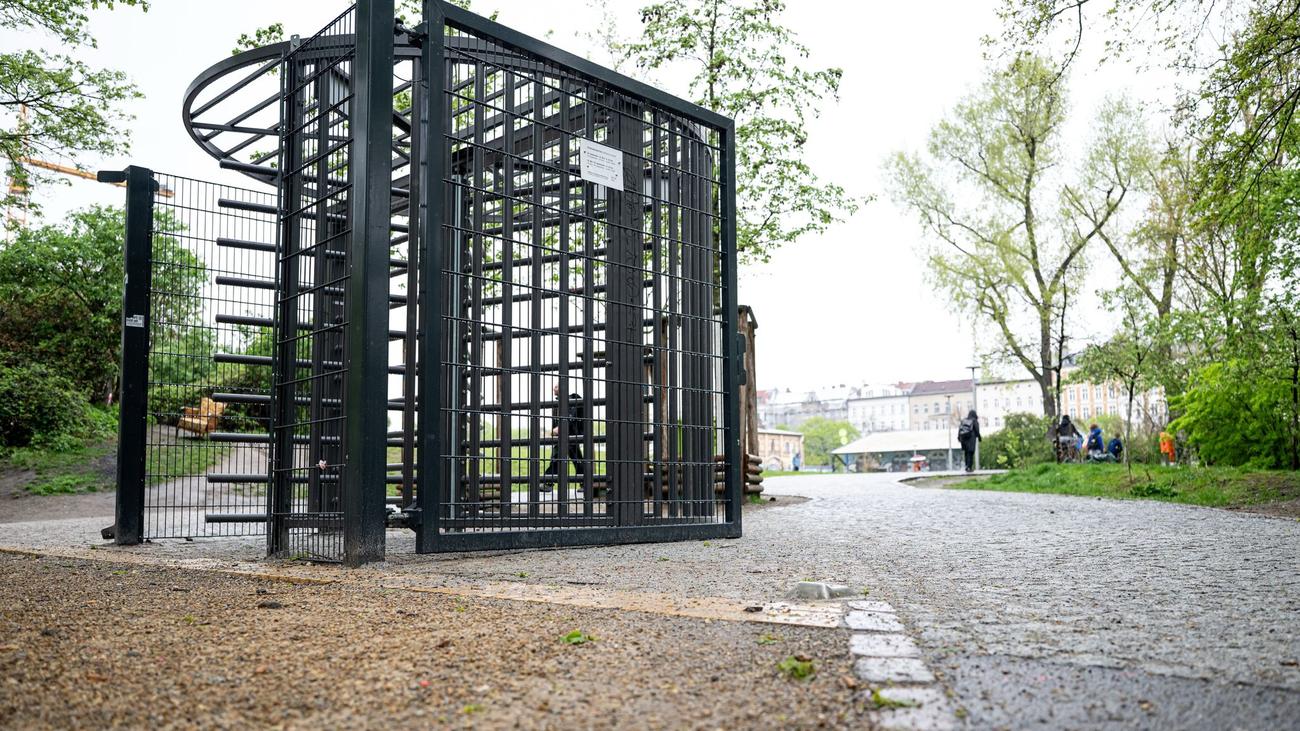 Kriminalität: Zaun am Görlitzer Park erneut beschädigt