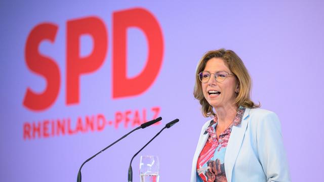 Bild: Parteitag: SPD will Wahlergebnis systematisch aufarbeiten