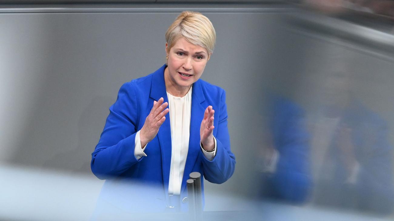 Koalition: Schwesig: Merz muss alle an einen Tisch holen