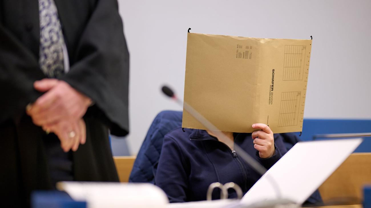 Strafprozess: Kind jahrelang eingesperrt - Gericht verkündet Urteil