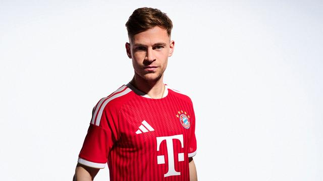Bild: Champions League: Premiere bei PSG-Kracher: Bayern laufen in neuen Trikots auf