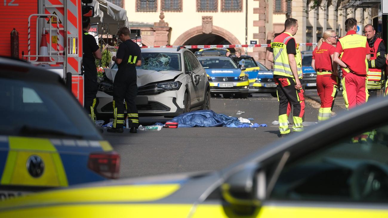 Notfälle: Todesfahrt: Polizei bittet um Hinweise von Zeugen
