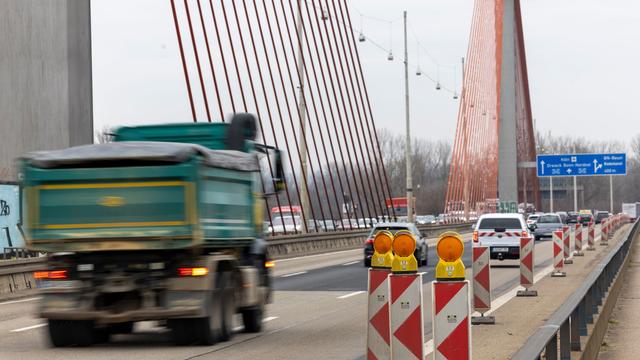 Autobahnbrücke: Rheinbrücke Bonn-Nord ab Mittwoch mit Lkw-Gewichtskontrolle