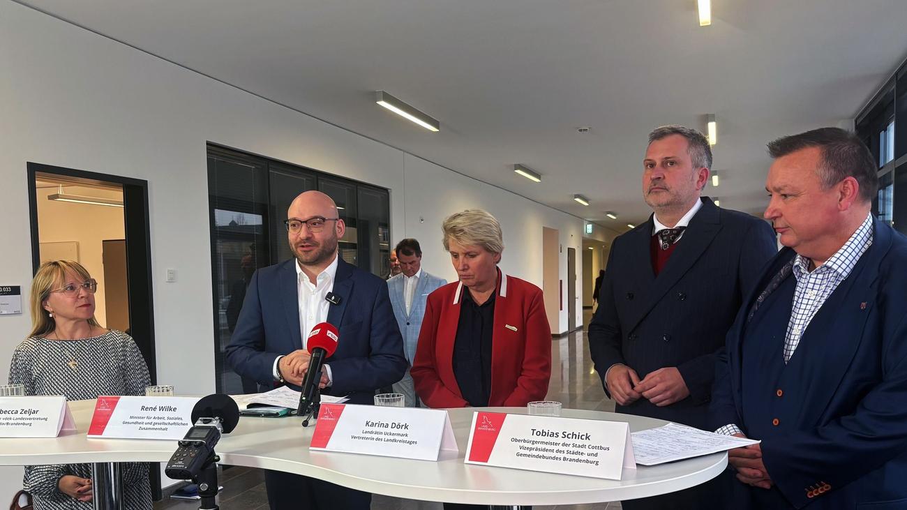 Notruf: Gebühren für Rettungswagen in Dahme-Spreewald auf Eis
