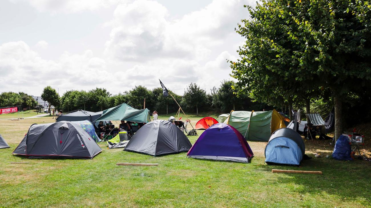 Punks auf Sylt: Kreis Nordfriesland lehnt Punk-Protestcamp auf Sylt ab