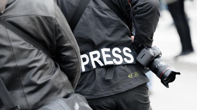 Pressefreiheit: Nach Angriff auf Journalisten: Verfahren eingestellt