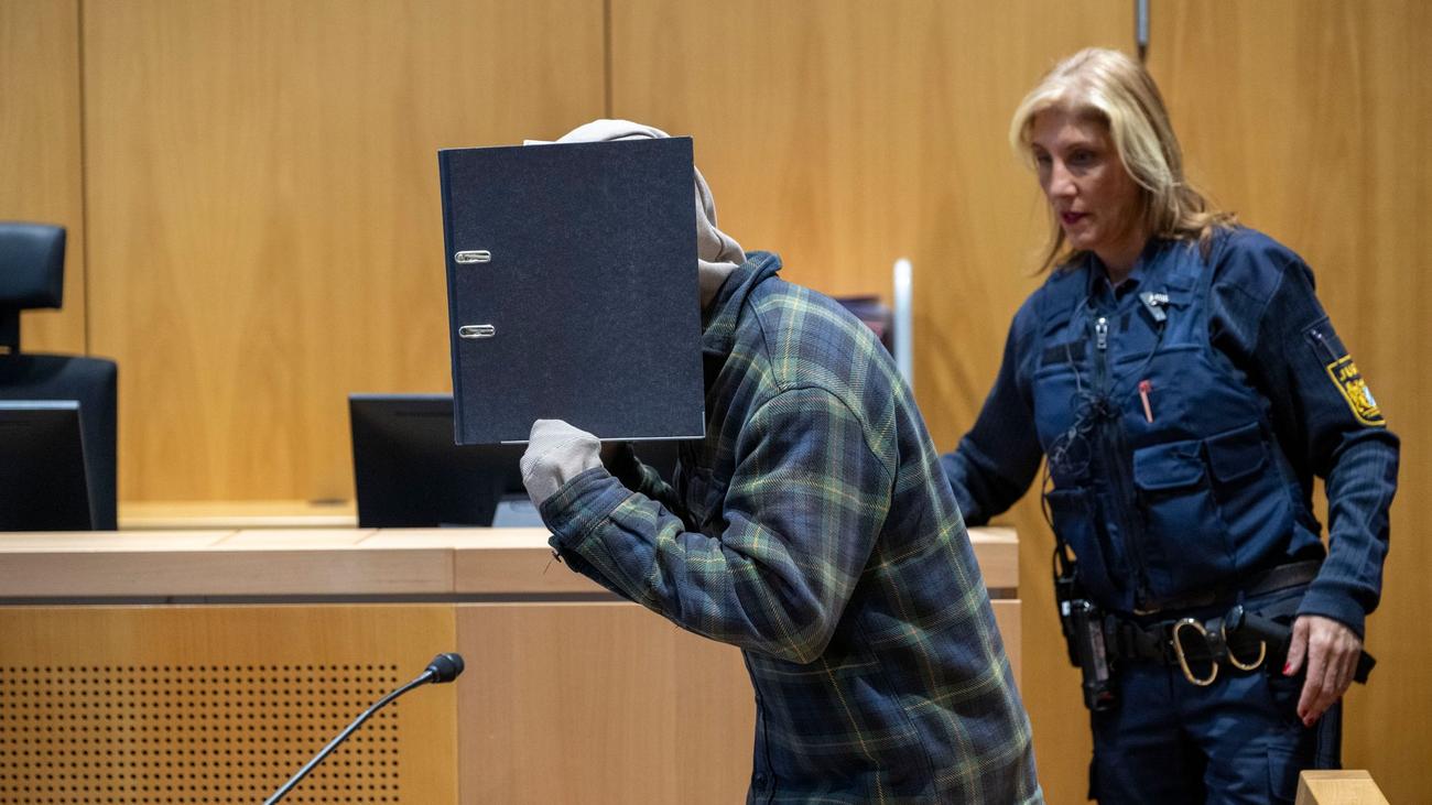 Prozesse: Angeklagter: Ex-Partner der Getöteten war vor Ort