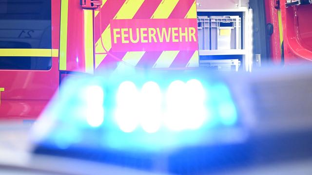 Brände: Brand in Fabrik - 13 Menschen leicht verletzt