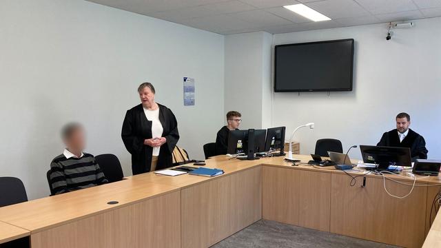 77-Jähriger vor Gericht: Freispruch in Prozess um Brand nach Abflammen von Unkraut