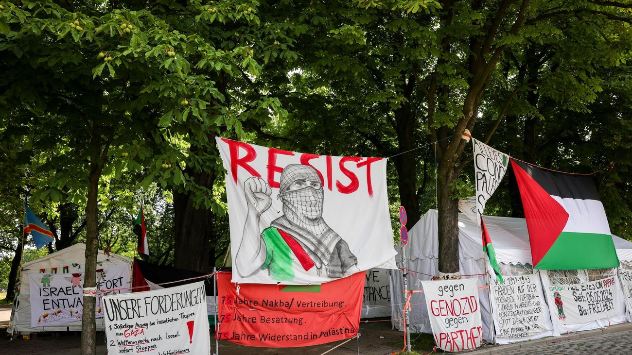 Demonstrationen: Gericht erlaubt Protestcamp auf Hamburger Moorweide