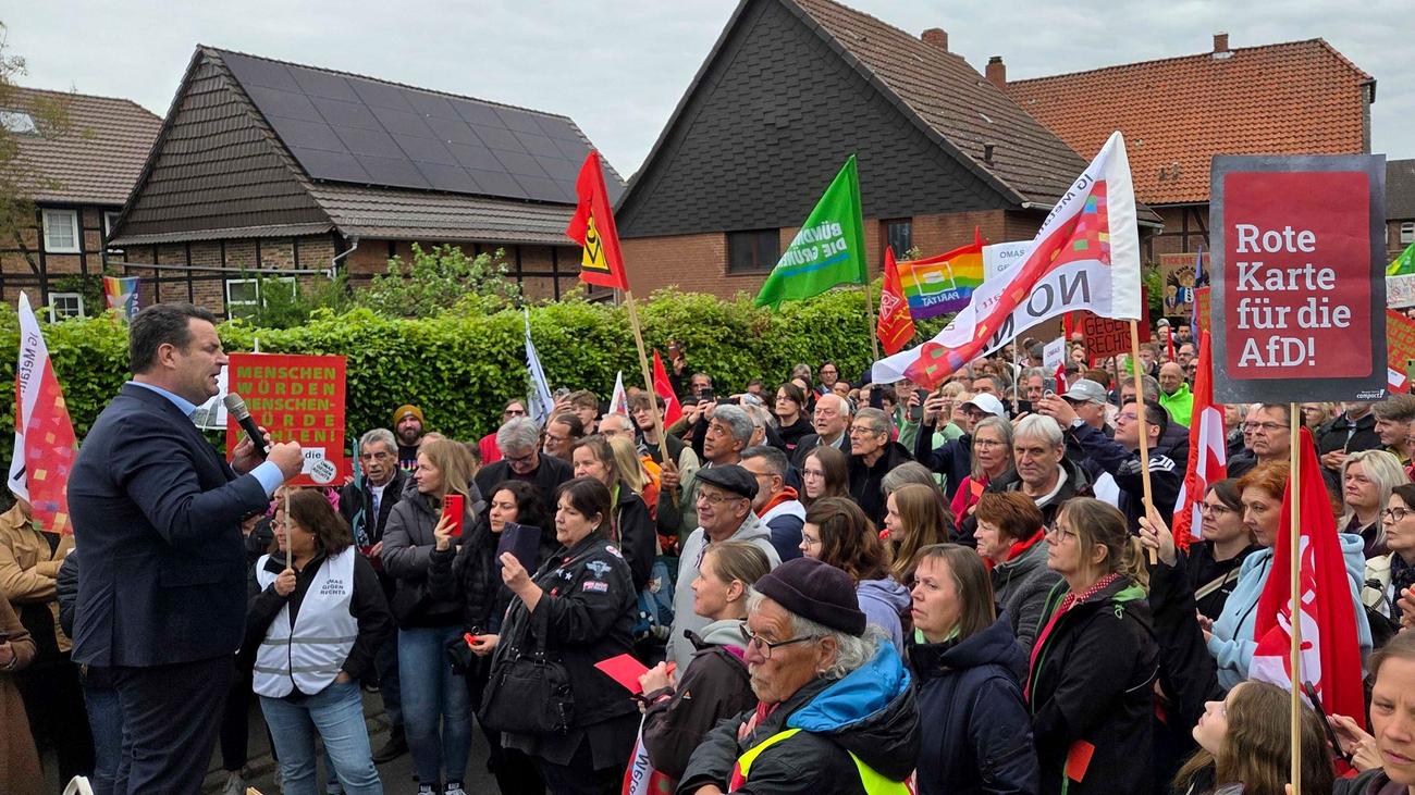 Bündnis demonstriert: Proteste gegen Auftritt von AfD-Politiker Krah