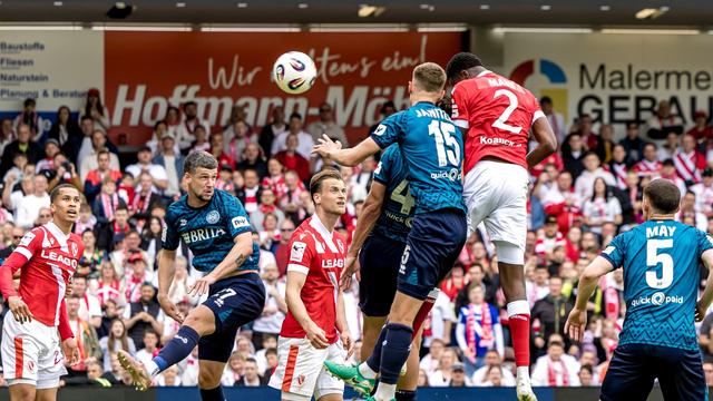 3. Fußball-Liga: Energie siegt spät und hat Aufstieg in eigener Hand