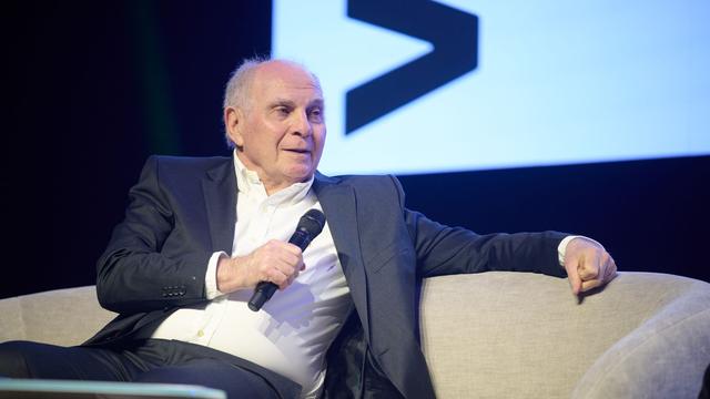 Fußball: Hoeneß über WM-Ticketpreise: «Lehne ich total ab»