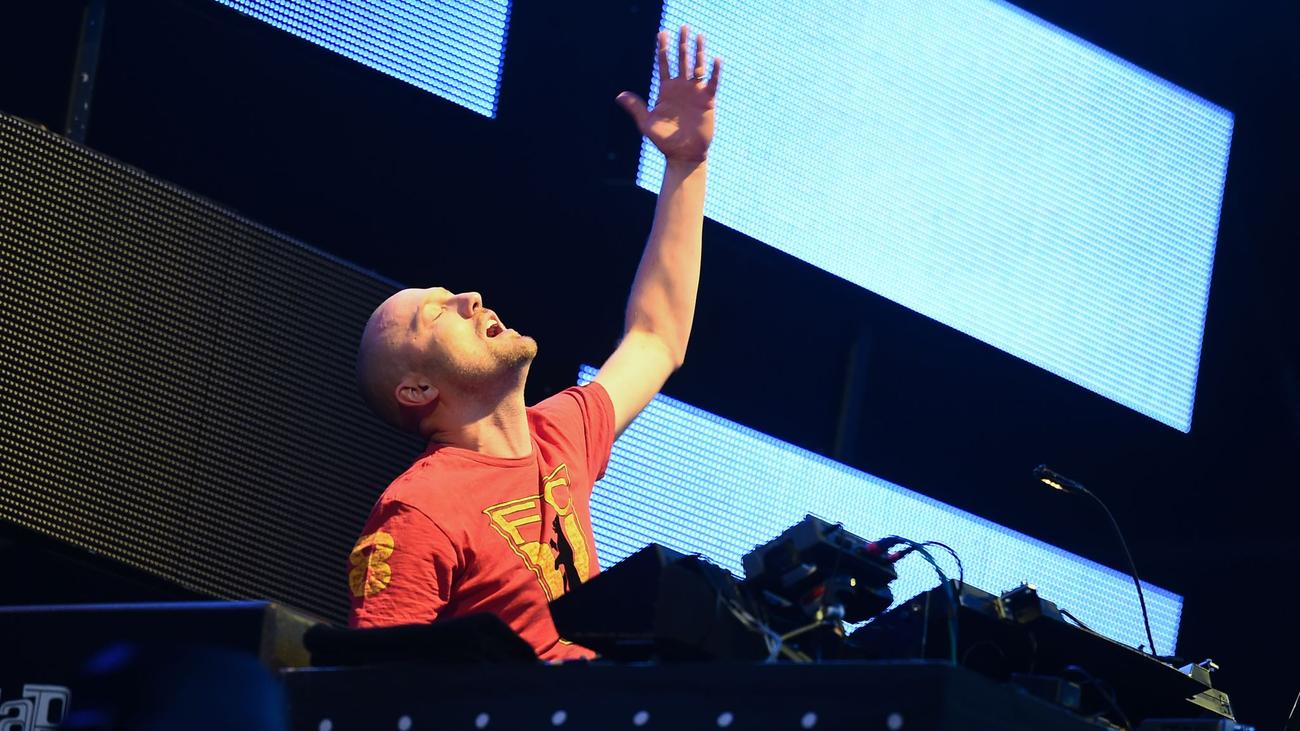 Konzert vor Schlosskulisse: Welterbe trifft Techno - Kalkbrenner legt in Sanssouci auf